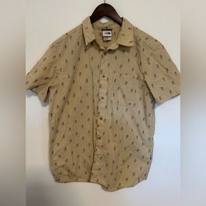 The North Face Mens Tan Hiking Short Sleeve Button Front Shirt Pocket Outdoors